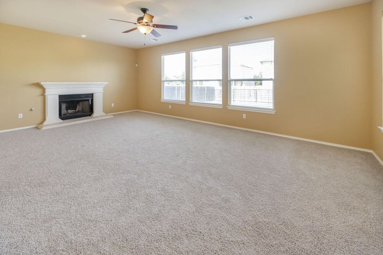 11221 Old Quarry Rd - Photo 5 of 18