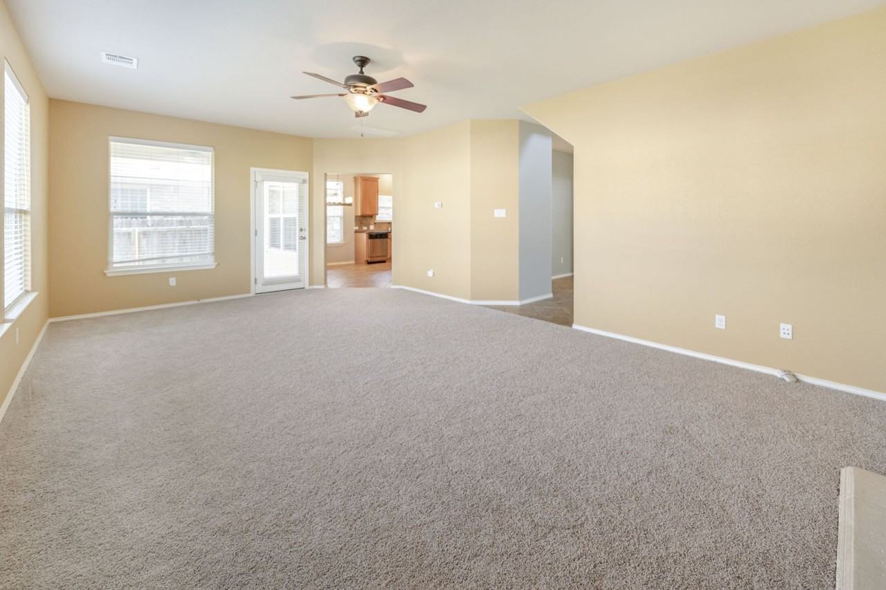 11221 Old Quarry Rd - Photo 6 of 18