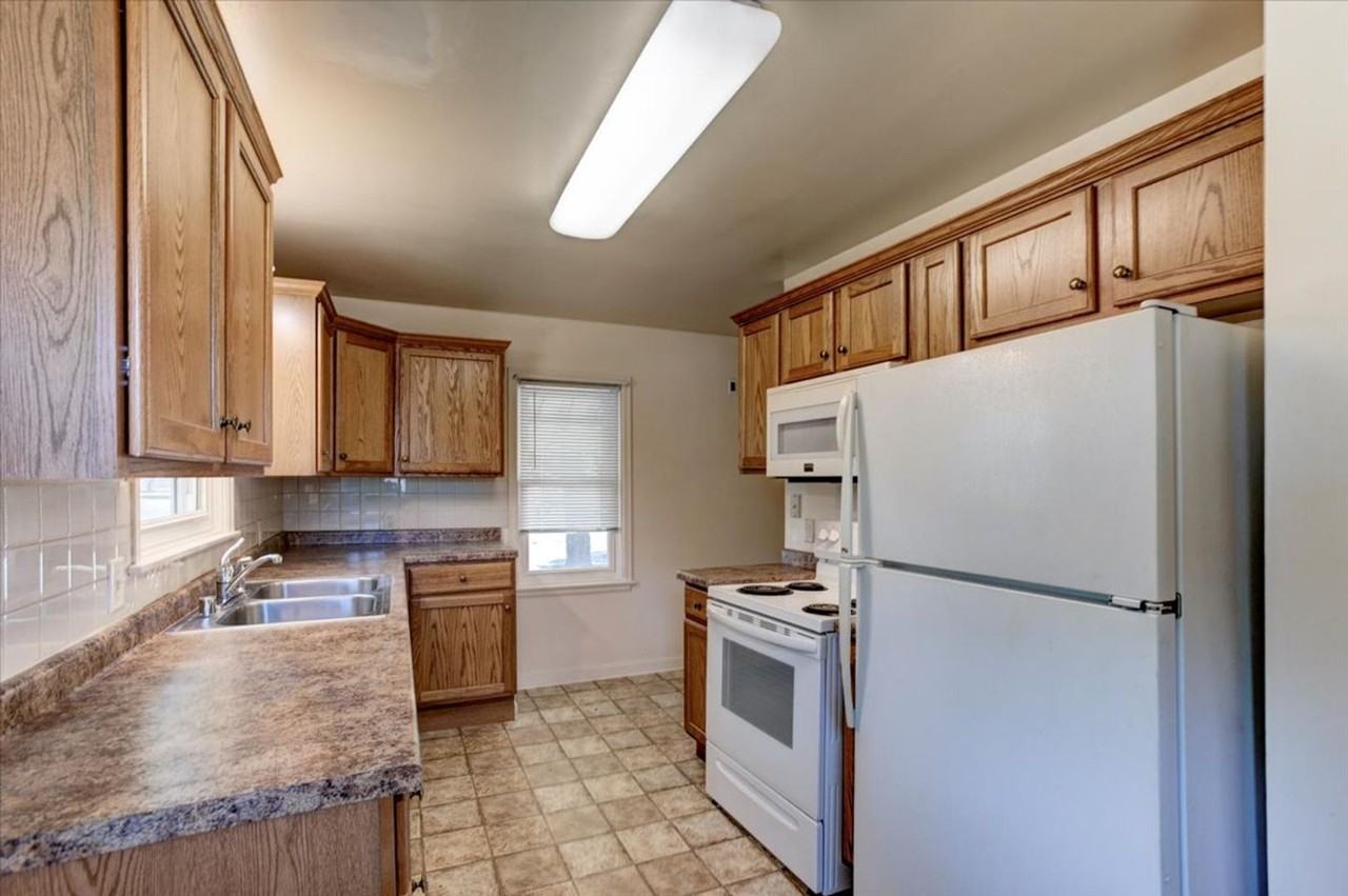 1720 8th St E - Photo 3 of 14