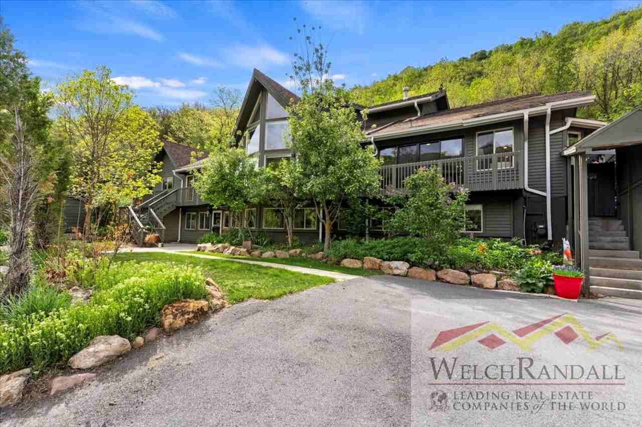 5548 E Emigration Canyon Rd - Photo 2 of 50