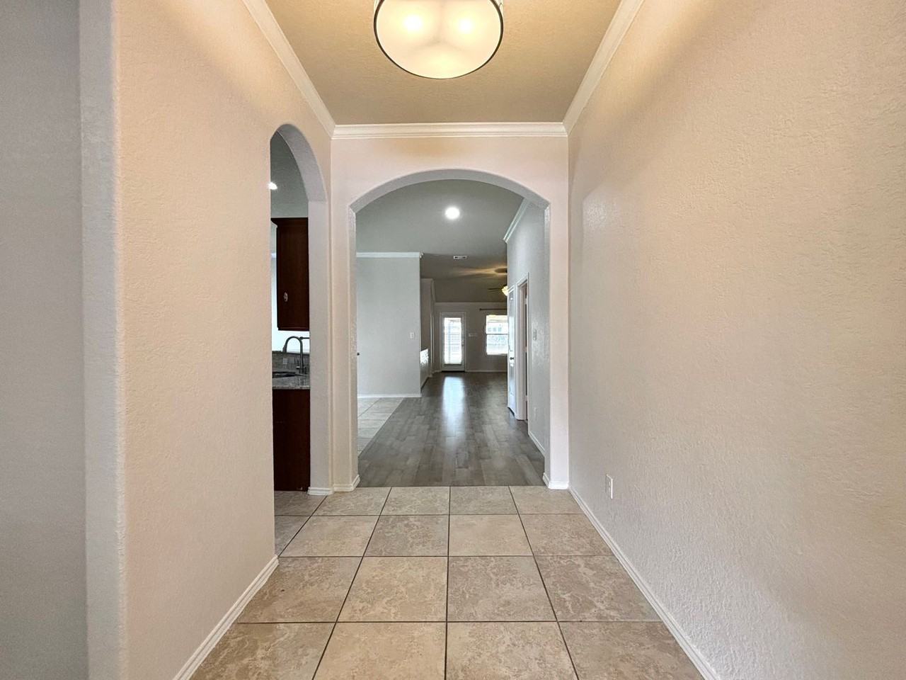 14415 High Plains Dr - Photo 3 of 38
