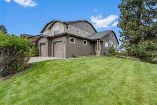 859 Sw Blakely Rd - Photo 1 of 1