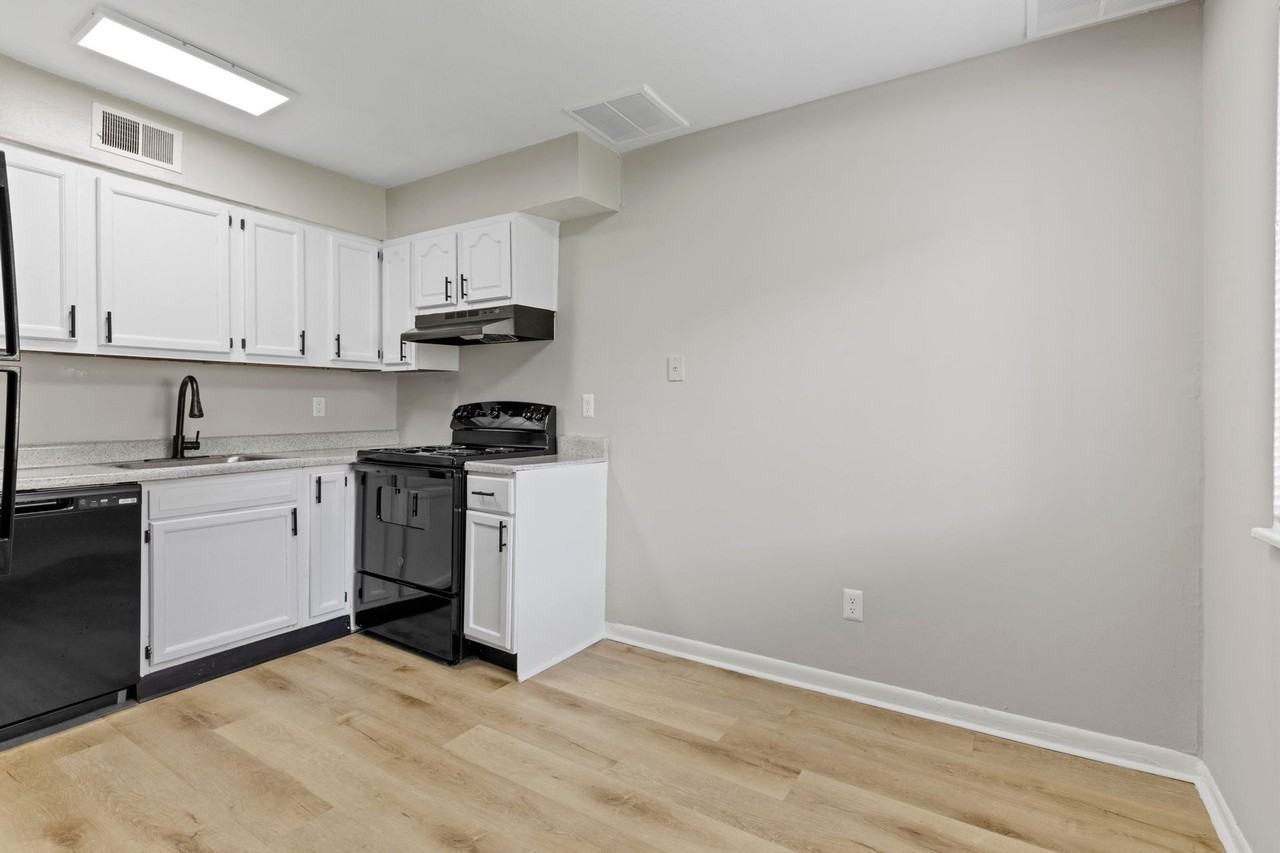 The Hills Apartment Homes - Photo 3 of 41