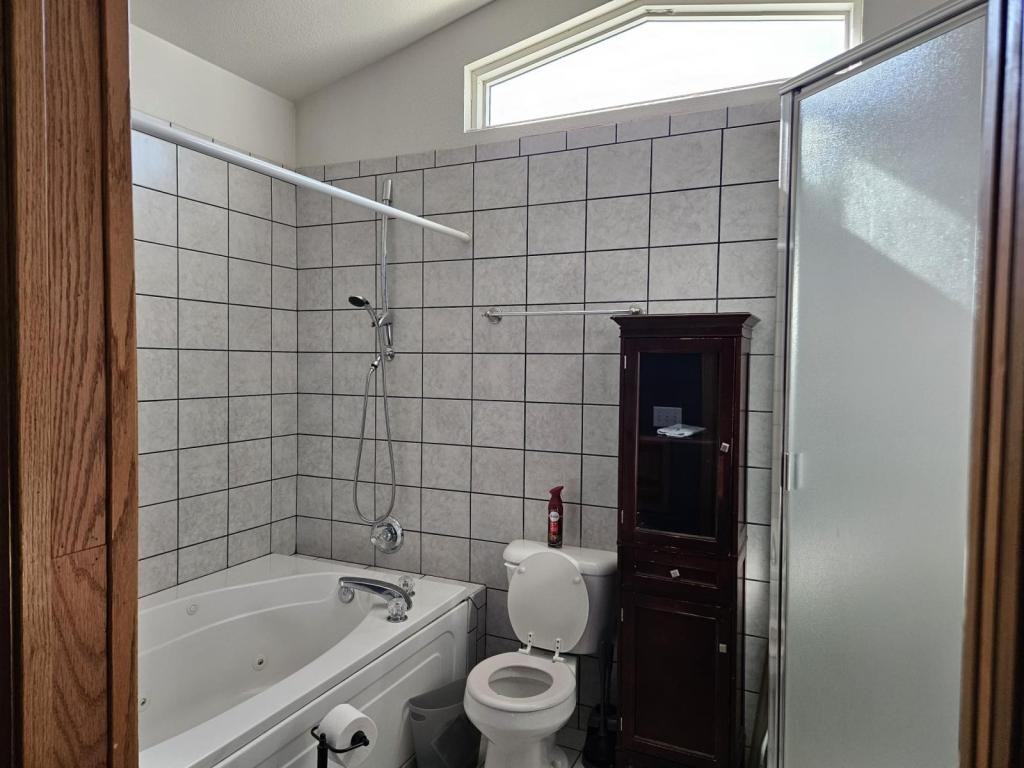 3508 Chestnut Ave - Photo 7 of 8