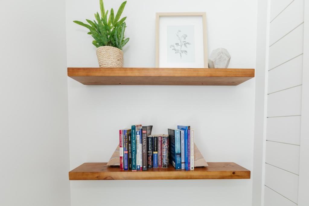 344 W Oregon Trail Dr - Photo 4 of 26