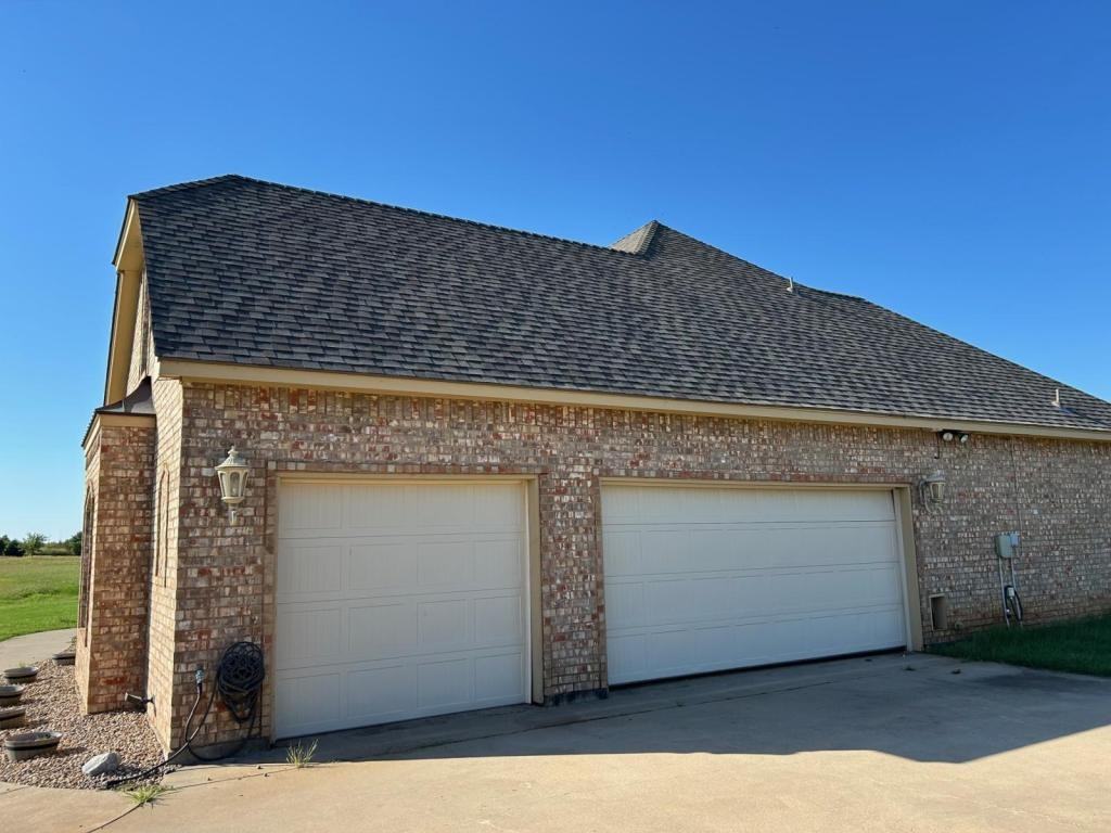1321 Poko Mountain Ln - Photo 3 of 32