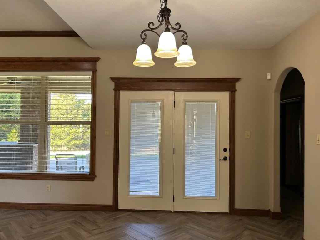 1321 Poko Mountain Ln - Photo 7 of 32