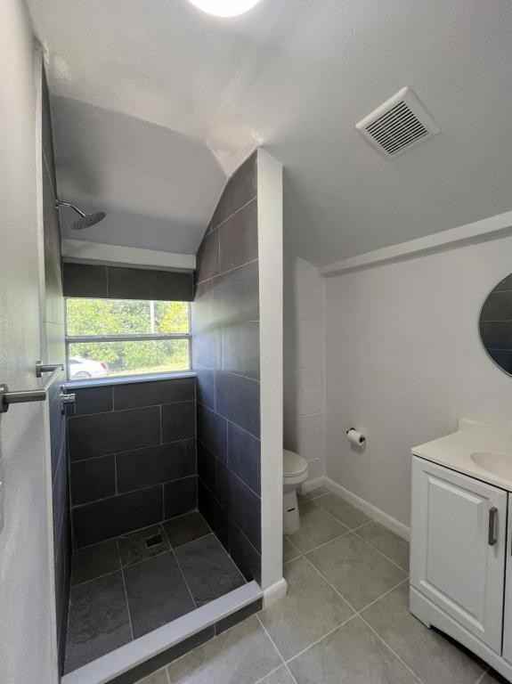 875 S Lake Shore Way - Photo 3 of 10