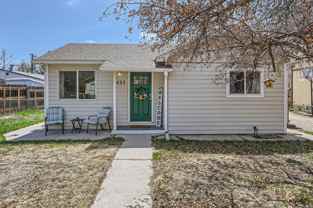 2433 E Monument St - Photo 1 of 1