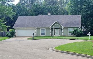 425 Autumn Creek Dr - Photo 1 of 1