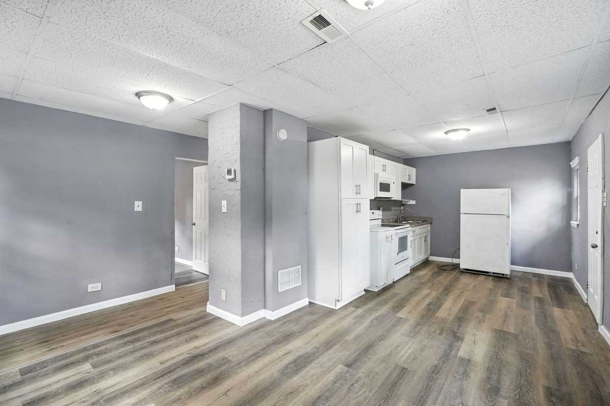 1527 Langston Ave Sw ##A - Photo 4 of 15