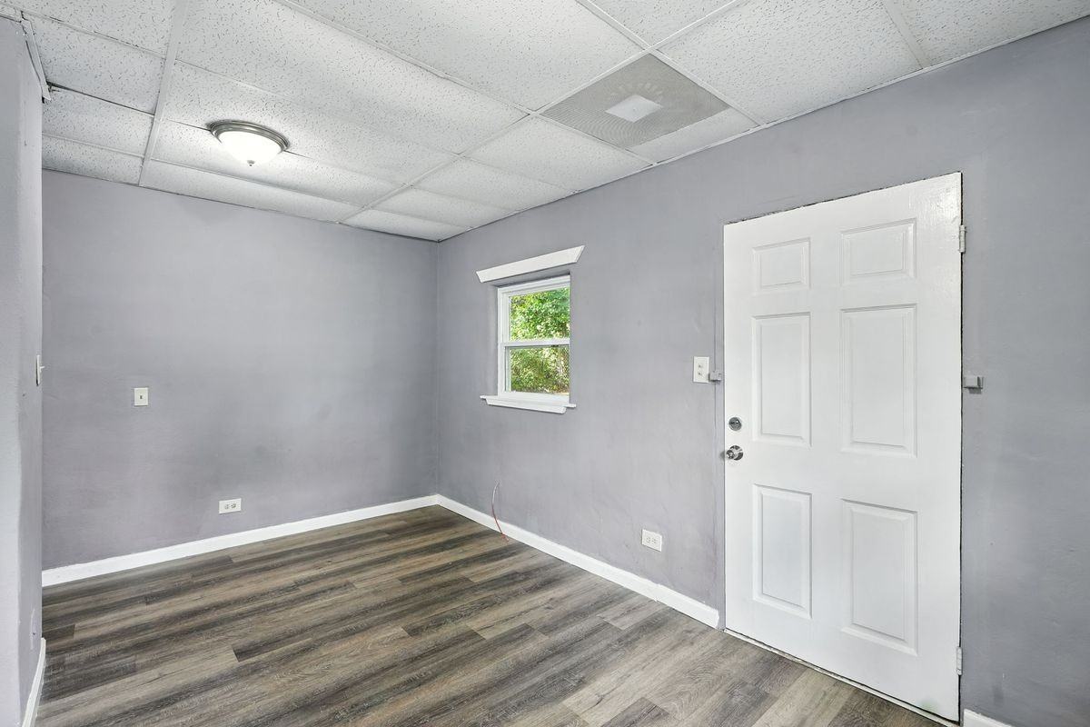 1527 Langston Ave Sw ##B - Photo 5 of 15