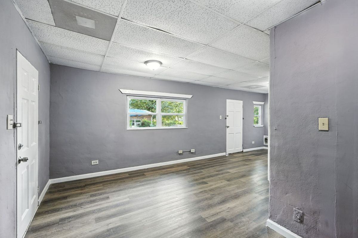 1527 Langston Ave Sw ##B - Photo 6 of 15