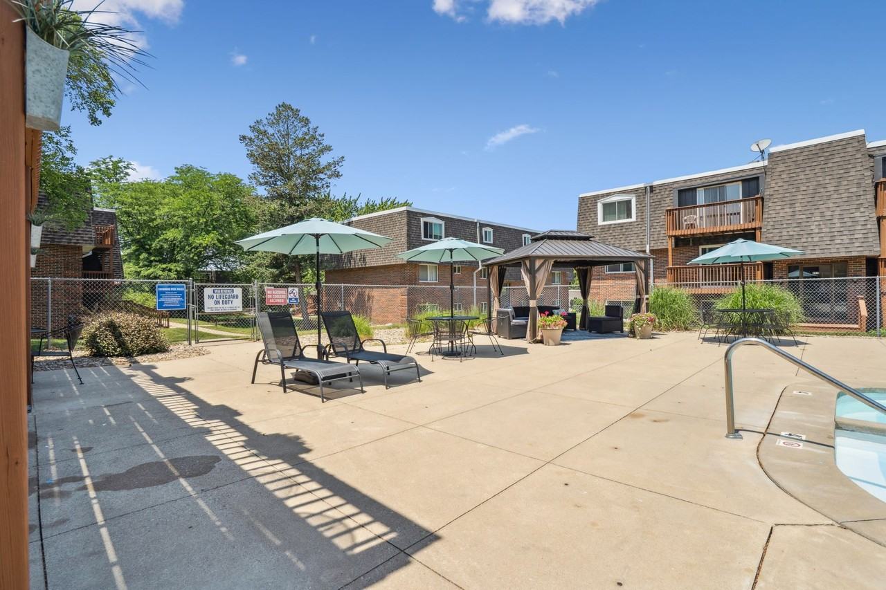 Lantern Square Apartments Spacious 1, 2 & 3 Bedrooms - Photo 7 of 50