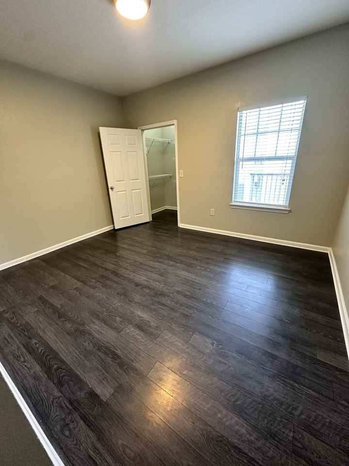 800 Vista Lake Drive #205 - Photo 5 of 22