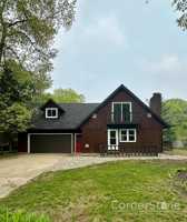 featured image of 103 Navajo Ave