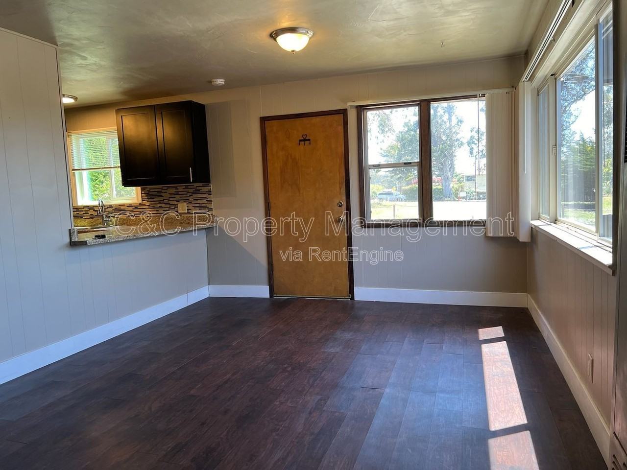 21724 E Cliff Dr #1 - Photo 3 of 7