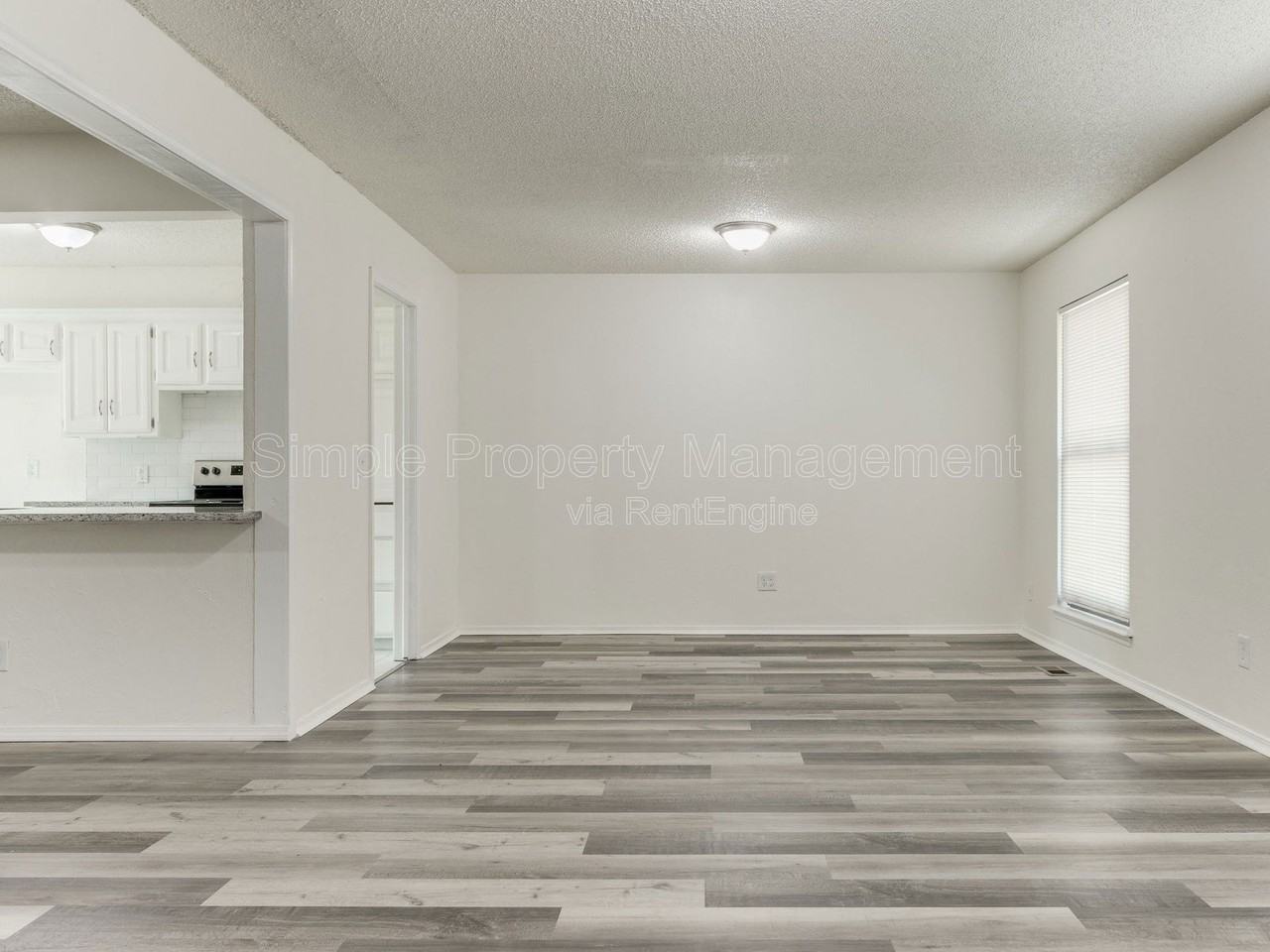 704 Pepperdine Ave - Photo 5 of 30