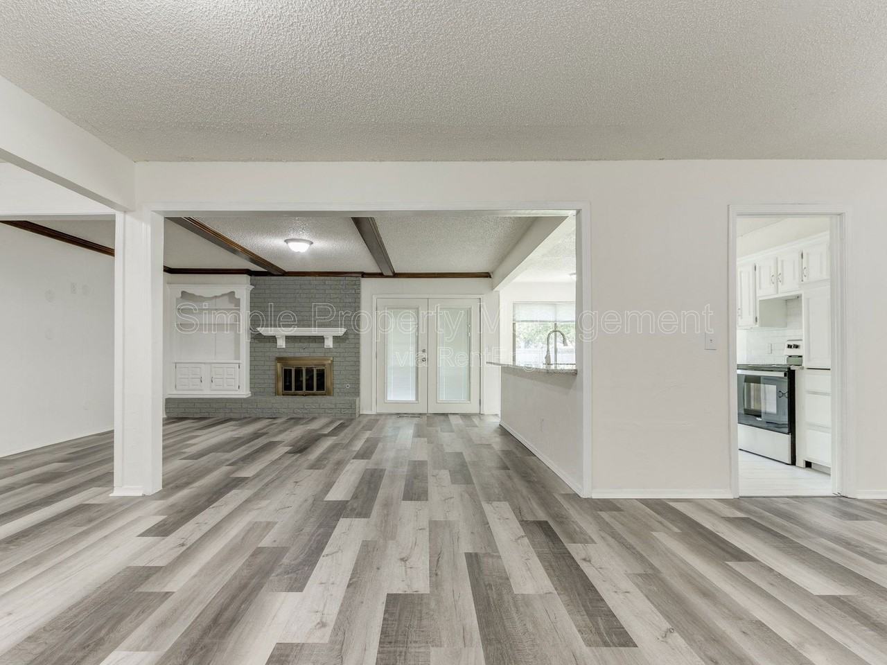 704 Pepperdine Ave - Photo 7 of 30