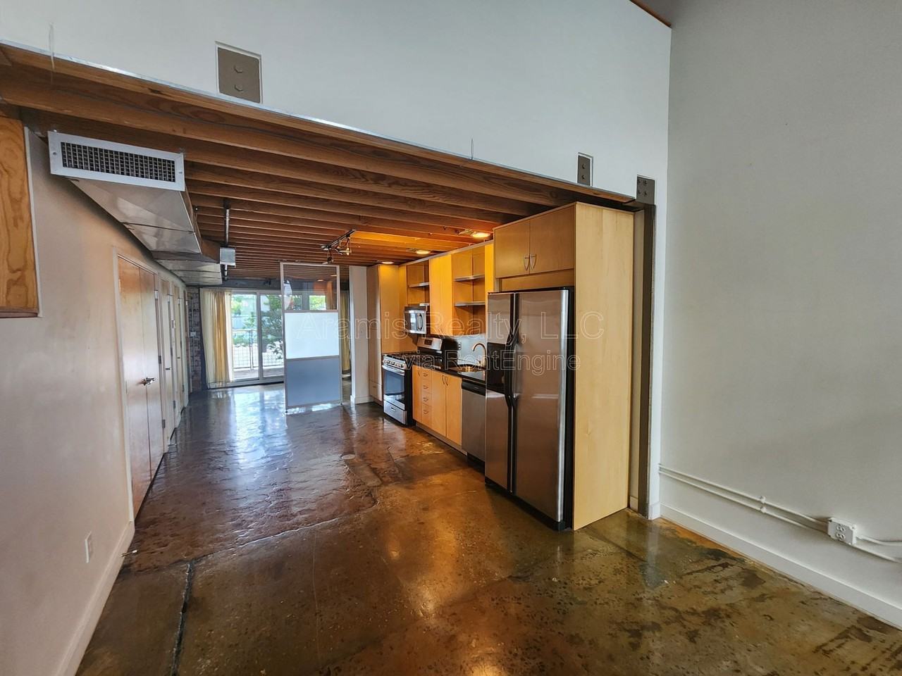 1661 La France St Ne #426-1 - Photo 7 of 23