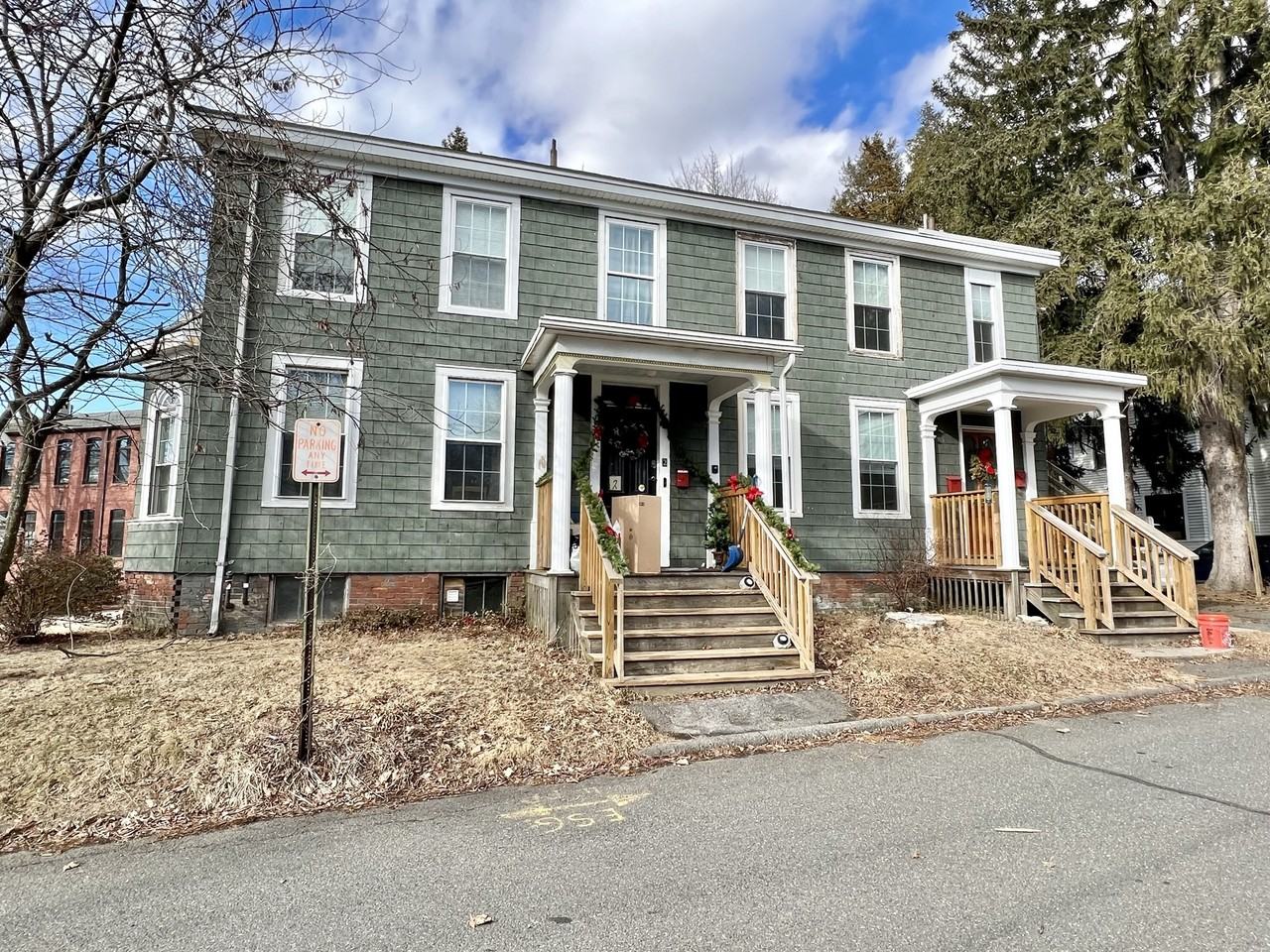 2 Highland Ave #4B - Photo 2 of 12