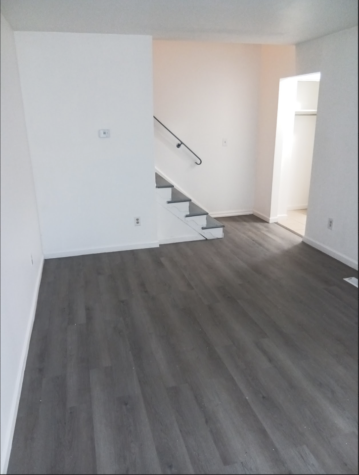 3570 Valencia St #3572 - Photo 2 of 35