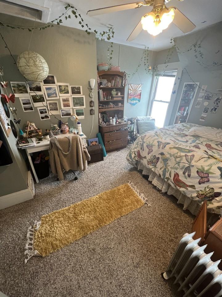 810 6th Ave - Photo 2 of 21