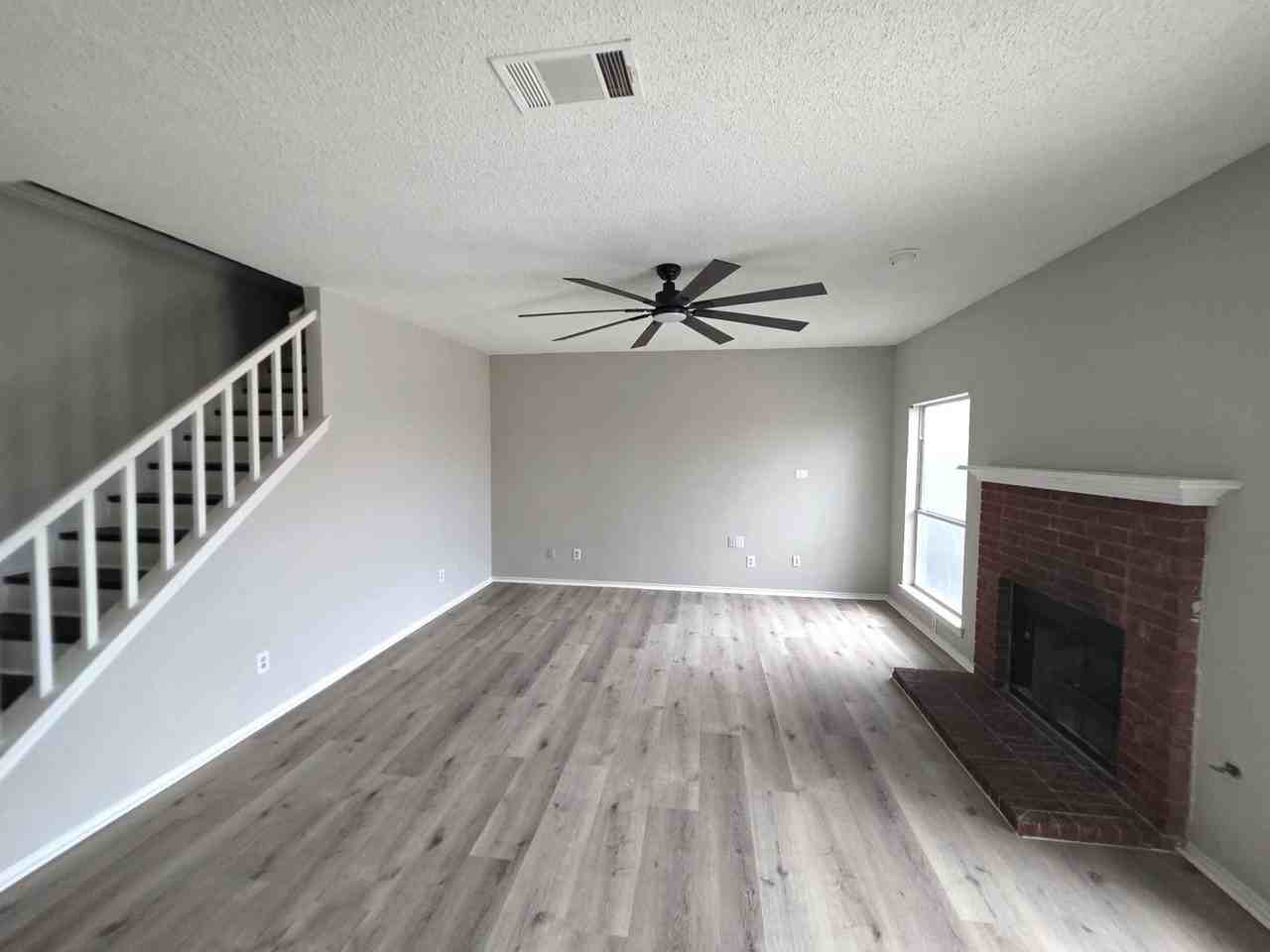 3300 Auburn Dr - Photo 7 of 30