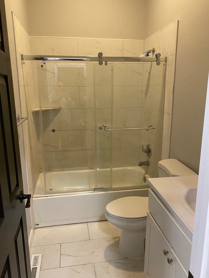 833 N Fulton Ave - Photo 5 of 12