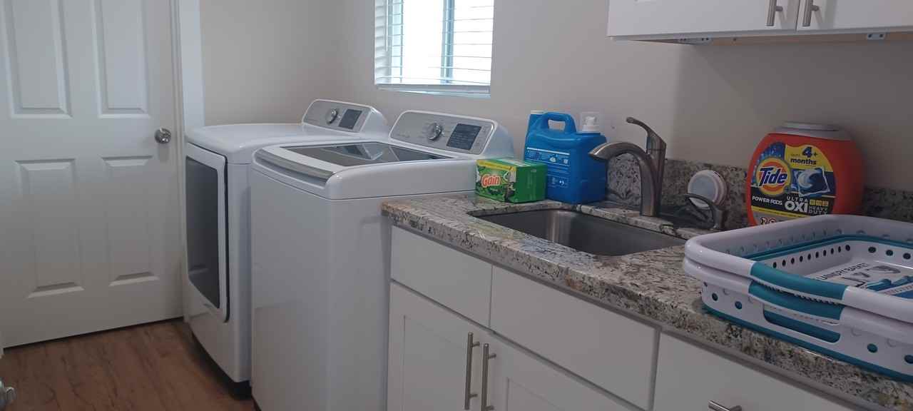 16-2150 Gardenia Dr - Photo 3 of 48