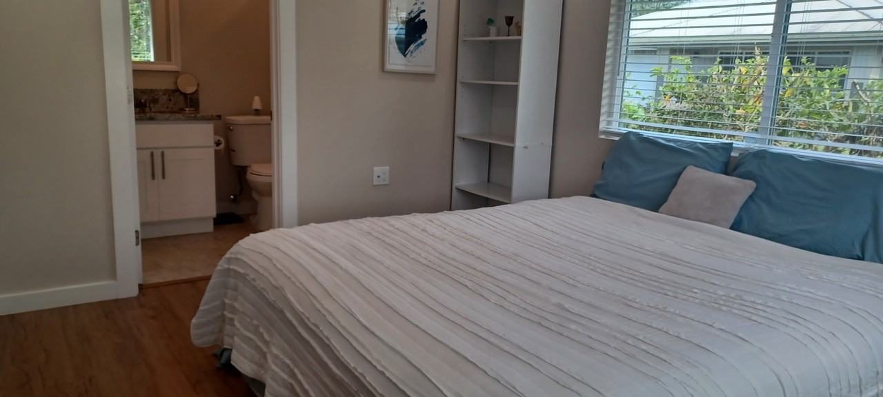 16-2150 Gardenia Dr - Photo 4 of 48