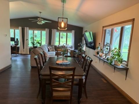 409 Meadow Ct - Photo 5 of 36