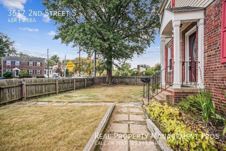 3617 2nd St S - Photo 3 of 31