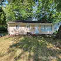 2878 Corvallis Cres - Photo 1 of 1