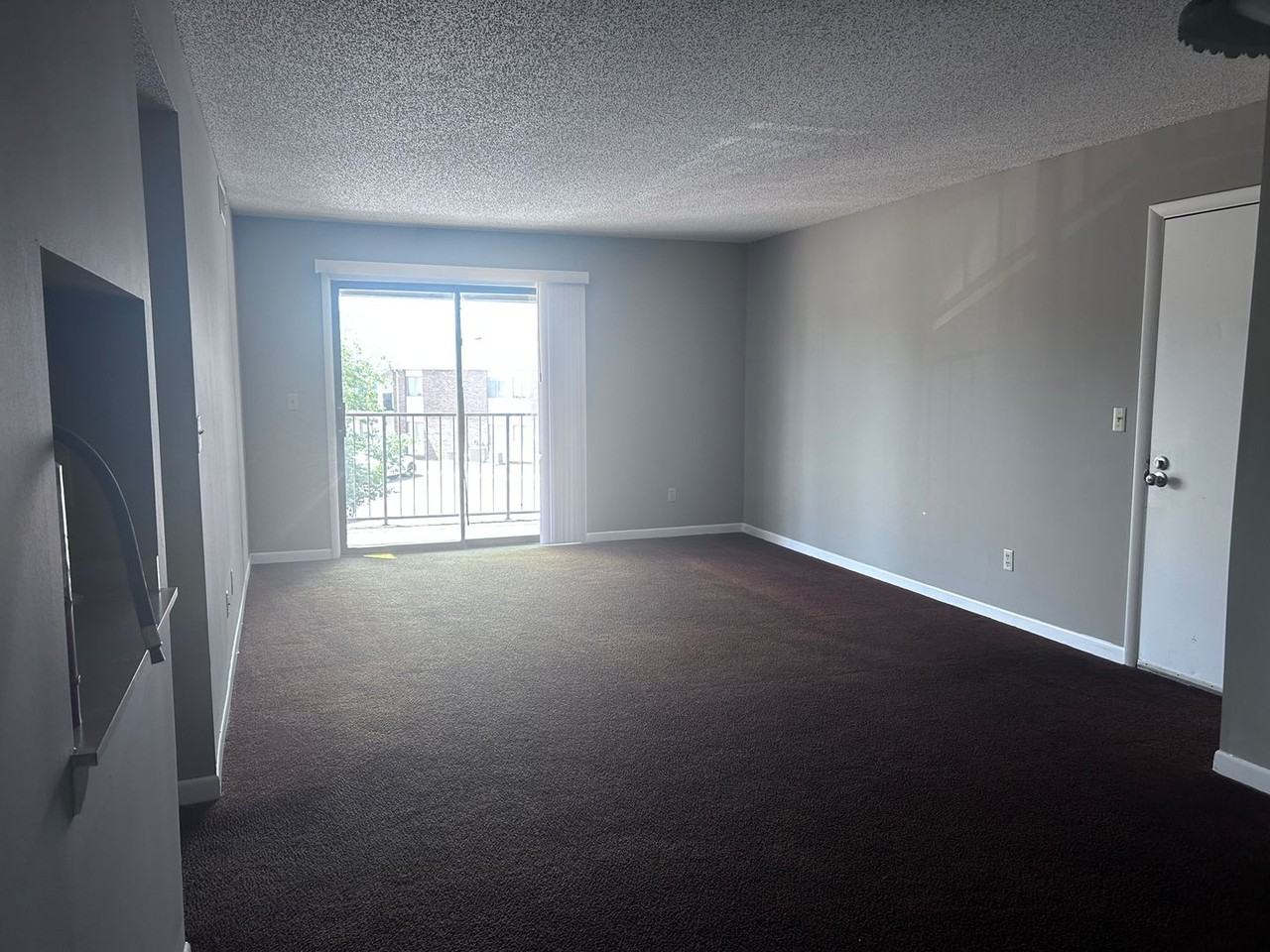 River Woods Apartments - Photo 6 of 11