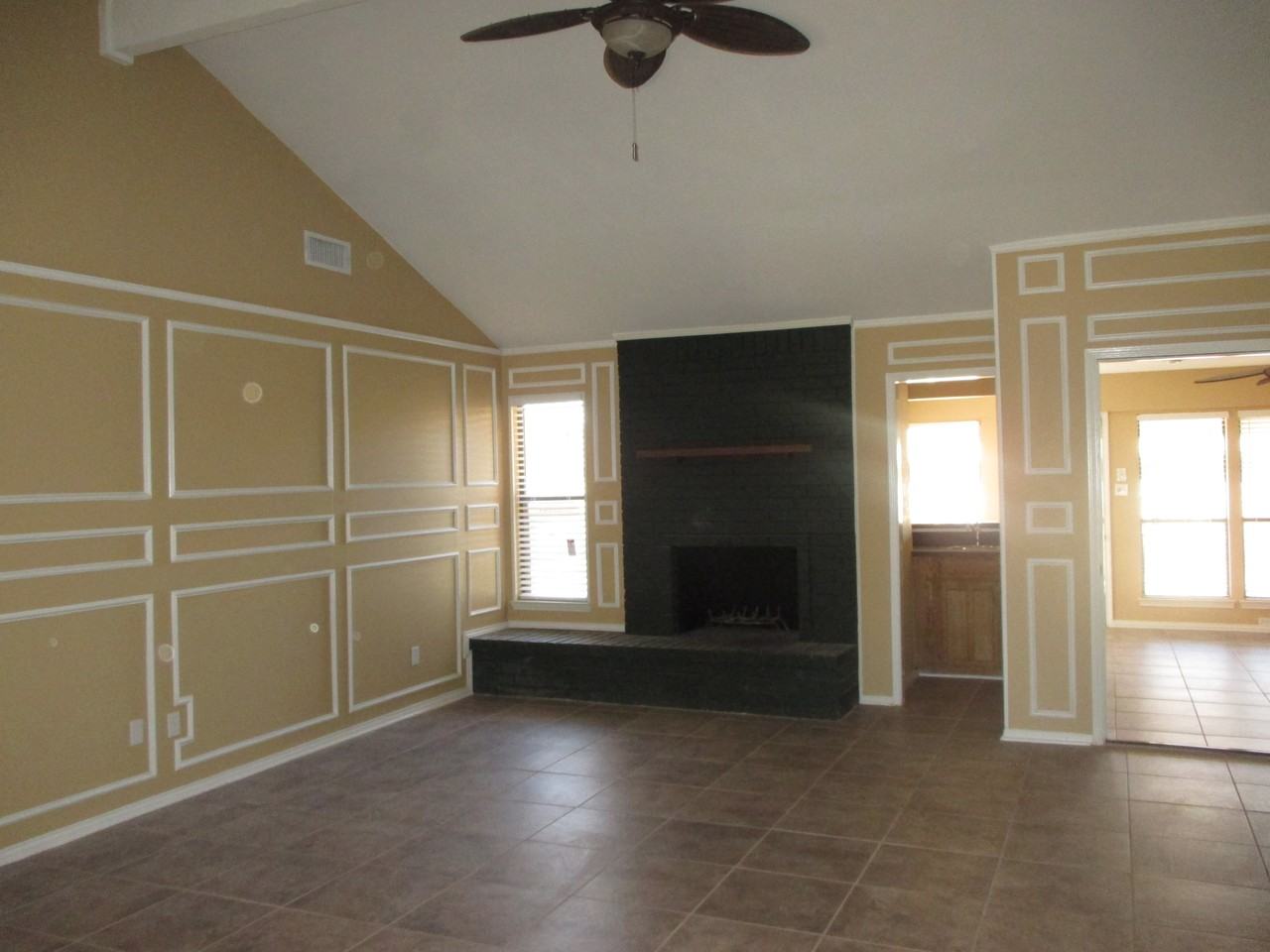 2725 Clearmeadow Ct - Photo 2 of 20