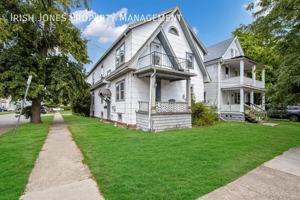 featured image of 3 Rosedale St #LOWER