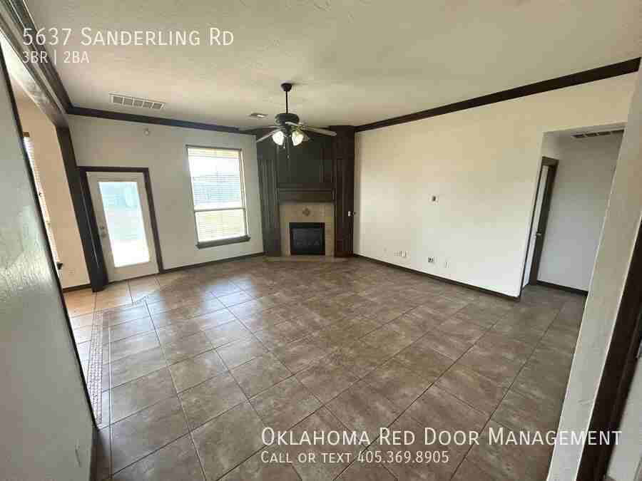 5637 Sanderling Rd - Photo 2 of 24