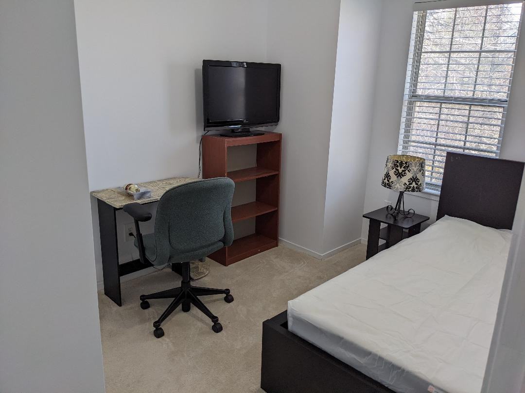 5806 Bridgetown Court - Photo 5 of 11