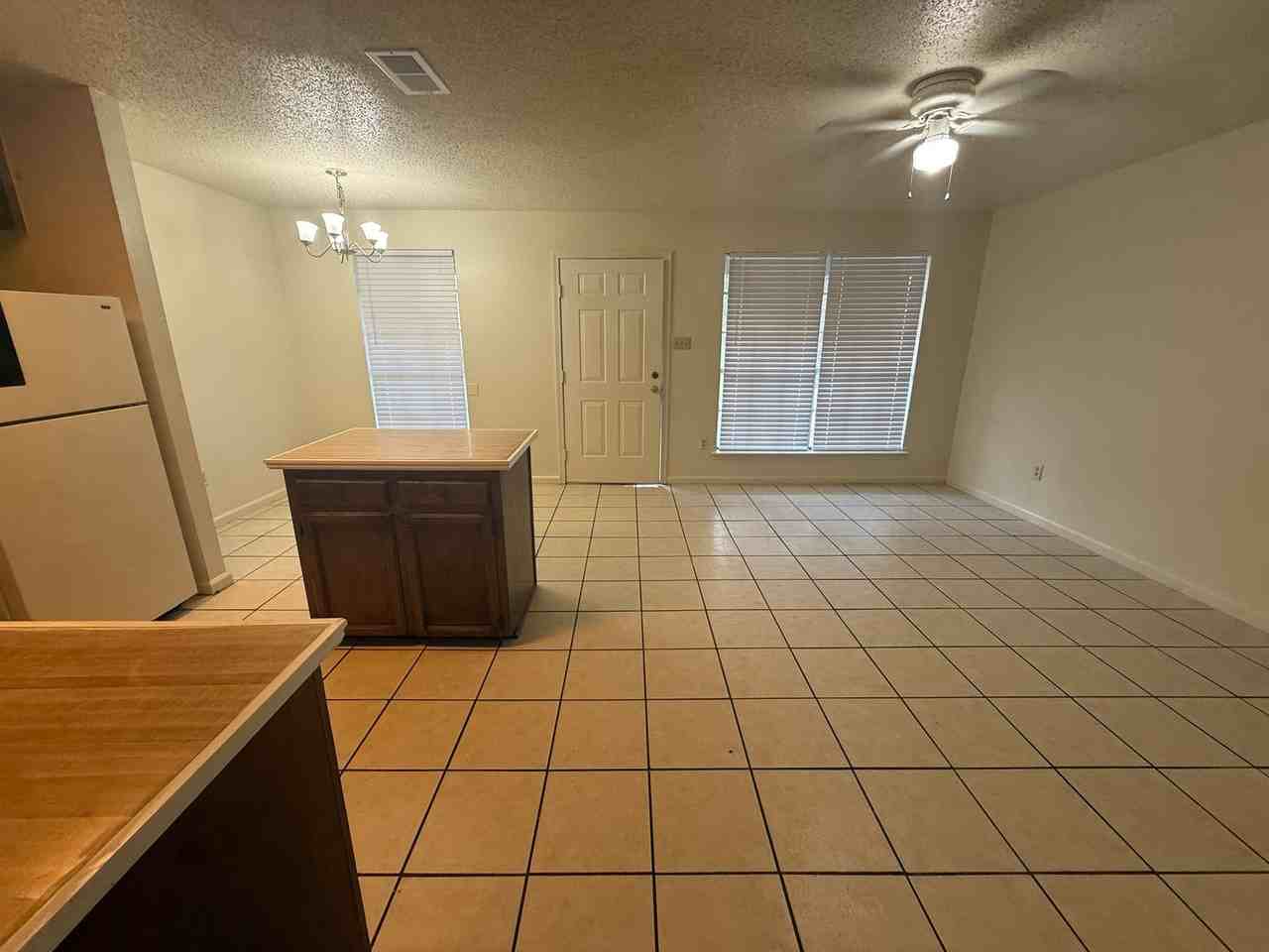 DM 8070 NED AVE. - Photo 2 of 17