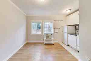 featured image of 22 Yosemite Ave