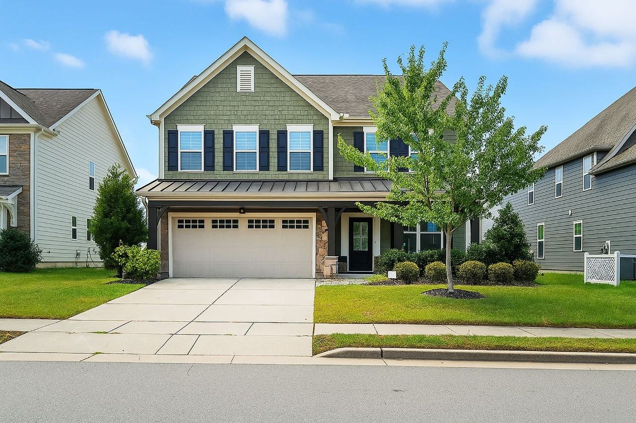 1009 Artis Town Ln - Photo 2 of 33