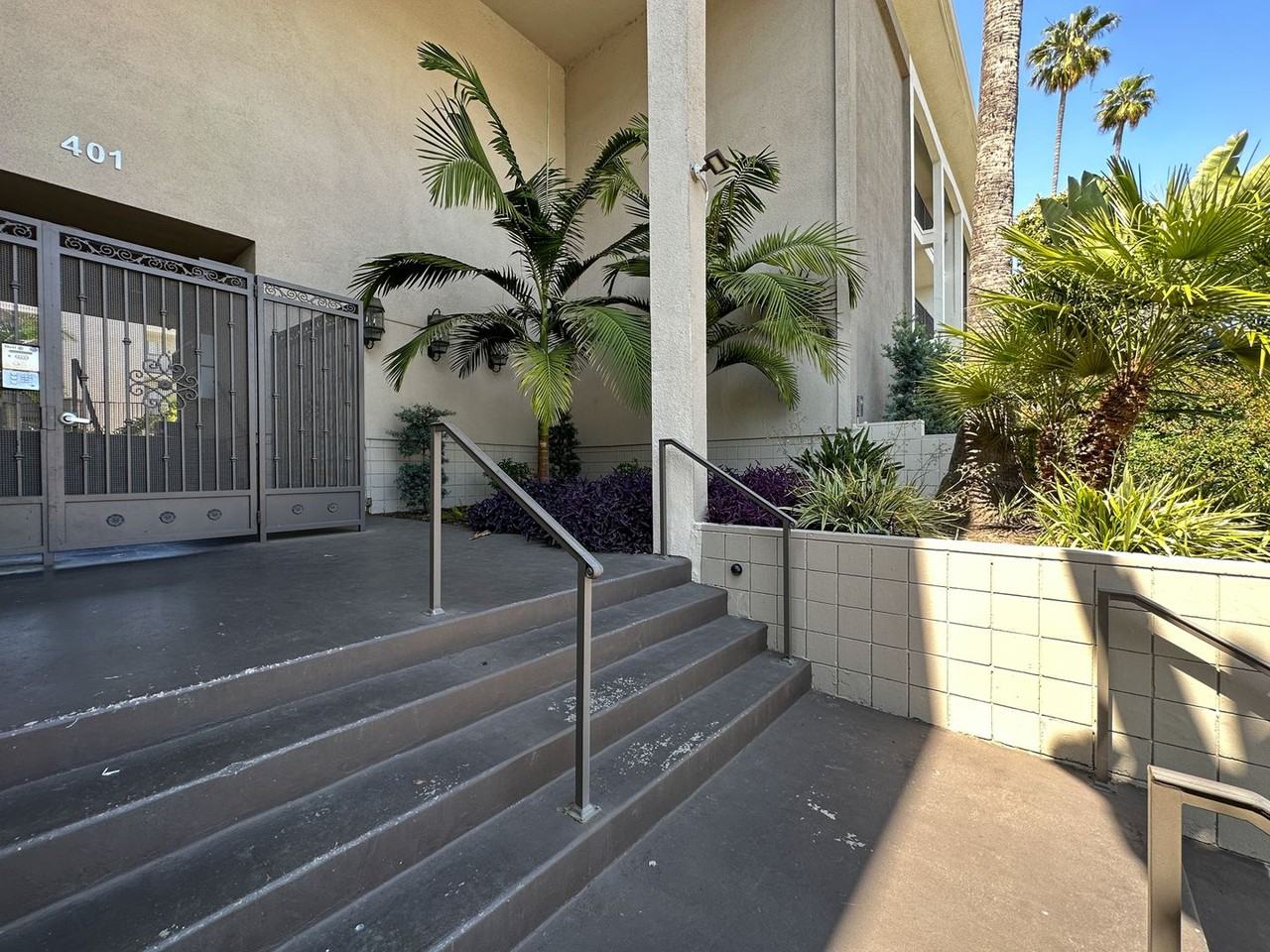 401 East Bay State Street - Photo 2 of 50