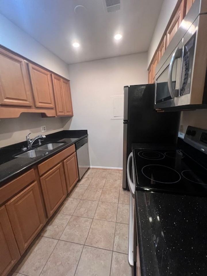 10725 Hampton Mill Ter #110 - Photo 3 of 11