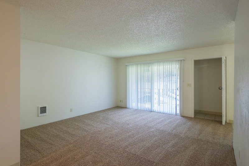 134 East St #14 - Photo 2 of 10