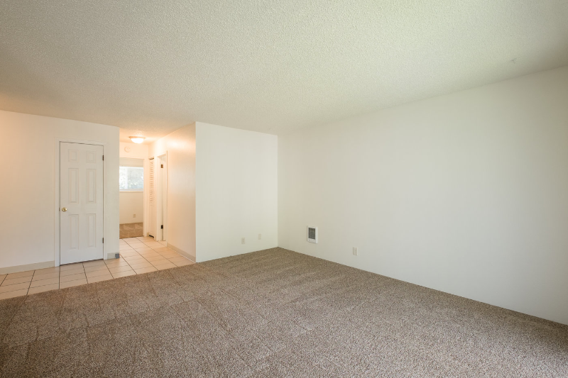 134 East St #14 - Photo 3 of 10