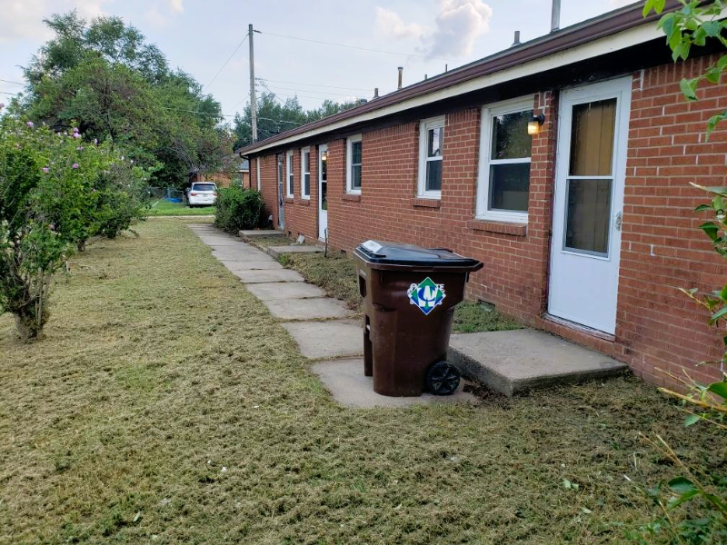 1629 E Crowley St #1629 - Photo 7 of 24