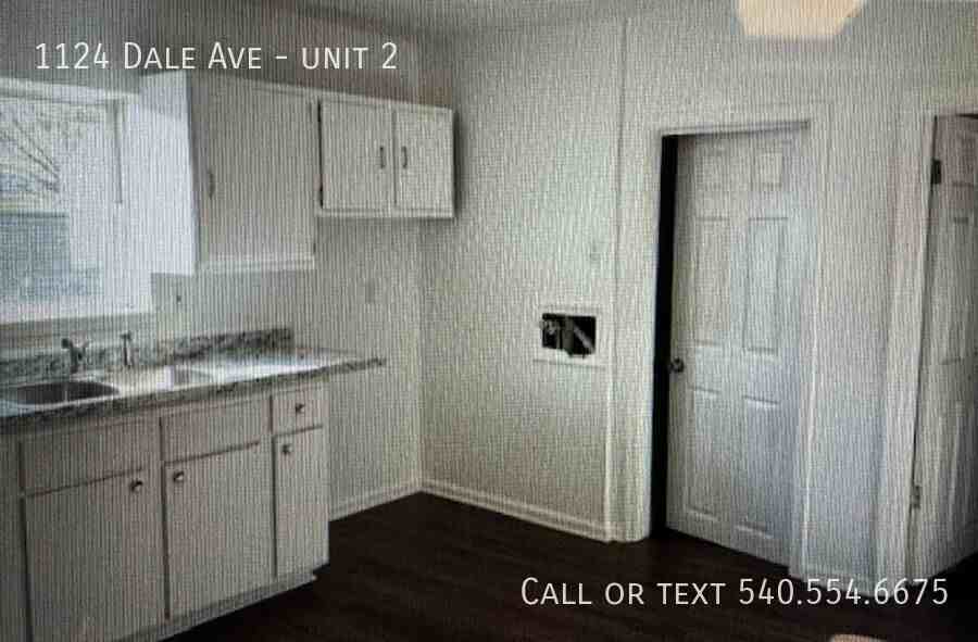 1124 Dale Ave Se #2 - Photo 3 of 5