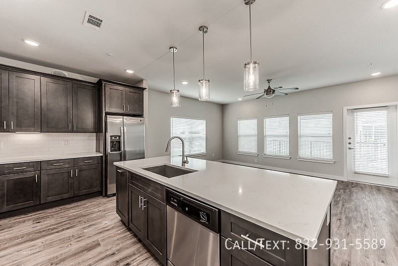 2398 Townhall Ln #EAGW - Photo 3 of 10