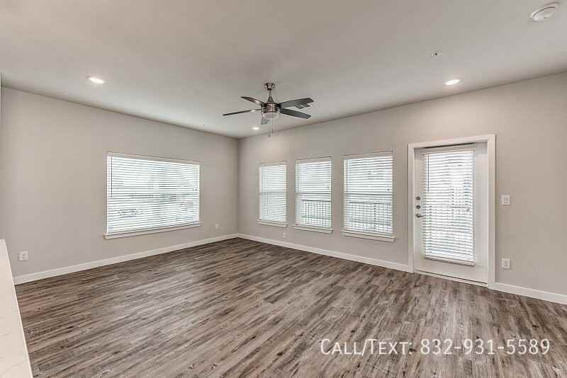 2398 Townhall Ln #EAGW - Photo 5 of 10